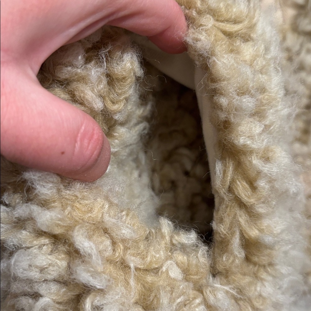 BNNW anthropolgie brenna faux fur coat - Picture 9 of 10